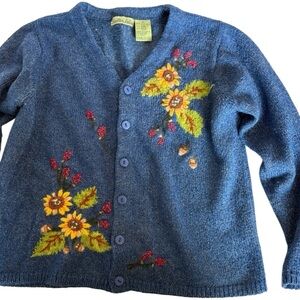 VINTAGE Floral Embroidered cottagecore Beaded SunFlower and Berry Blue Sweater